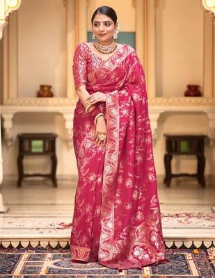 blush pink silk blend banarasi saree with unstitched blouse piece 4