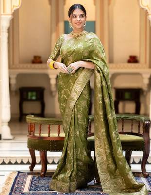 dark mehendi silk blend banarasi saree with unstitched blouse piece 1