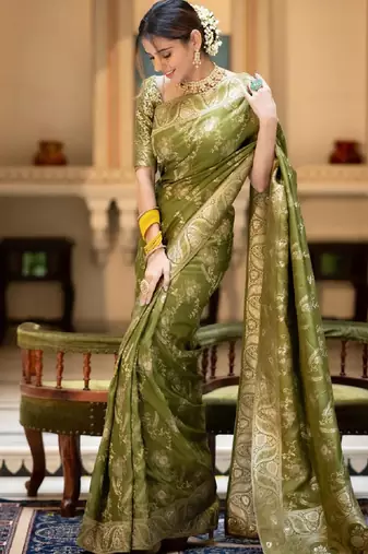 dark mehendi silk blend banarasi saree with unstitched blouse piece