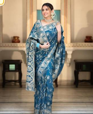 morpich silk blend banarasi saree with unstitched blouse piece 1