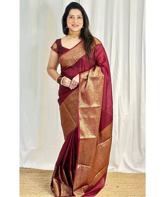 maroon silk blend banarasi saree with unstitched blouse piece 1
