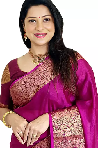 pink silk blend banarasi saree with unstitched blouse piece