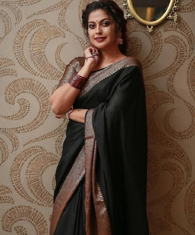 black soft art silk banarasi jacuard work designer party wear saree with unstitched blouse piece