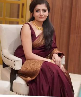 wine silk blend banarasi saree with unstitched blouse piece 3