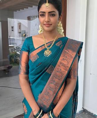 rama silk blend banarasi saree with unstitched blouse piece 2