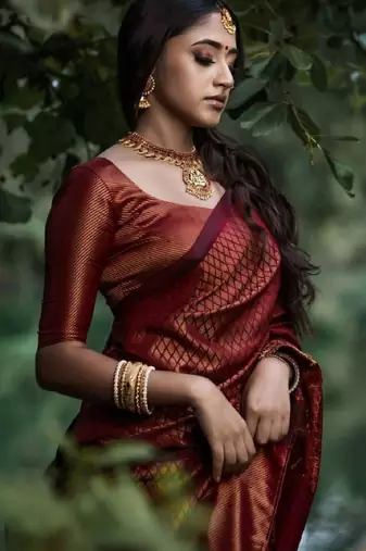 maroon soft art silk banarasi jacuard work designer party wear saree with unstitched blouse piece