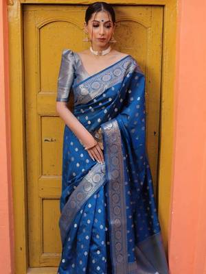 rama silk blend banarasi saree with unstitched blouse piece 4