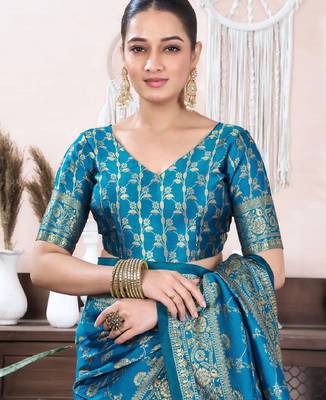 rama silk blend banarasi saree with unstitched blouse piece 5