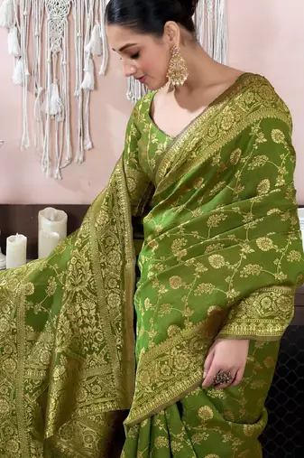 mehendi silk blend banarasi saree with unstitched blouse piece