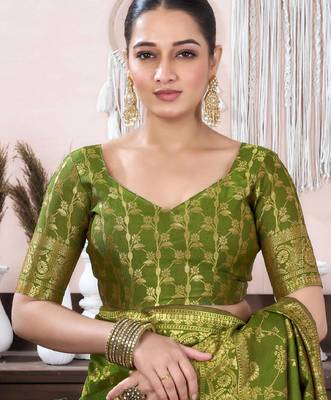 mehendi silk blend banarasi saree with unstitched blouse piece 5