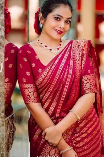 pink silk blend banarasi saree with unstitched blouse piece