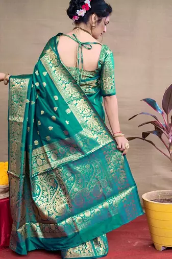rama silk blend banarasi saree with unstitched blouse piece