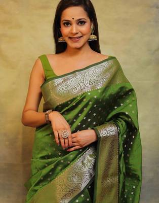 mehendi silk blend banarasi saree with unstitched blouse piece 4