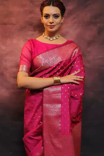  pink silk blend banarasi saree with unstitched blouse piece