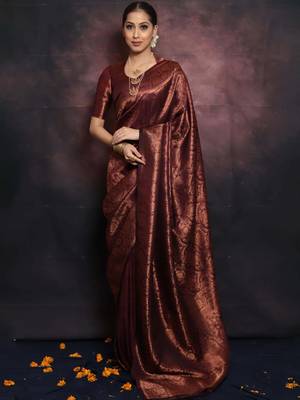 maroon silk blend banarasi saree with unstitched blouse piece 1