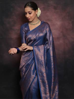 blue silk blend banarasi saree with unstitched blouse piece 3