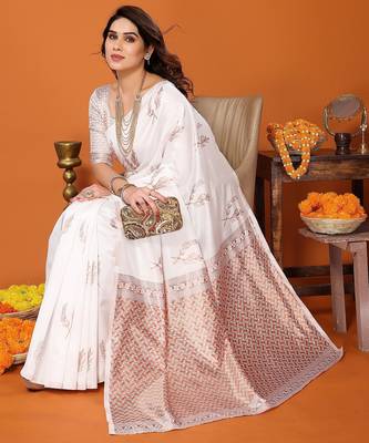 white silk blend banarasi saree with unstitched blouse piece 3