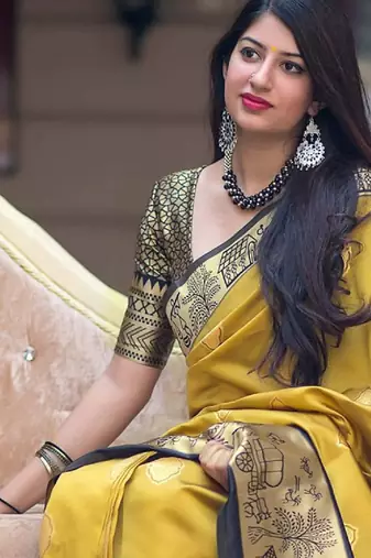 yellow silk blend banarasi saree with unstitched blouse piece