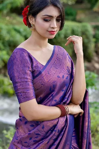 purple silk blend banarasi saree with unstitched blouse piece
