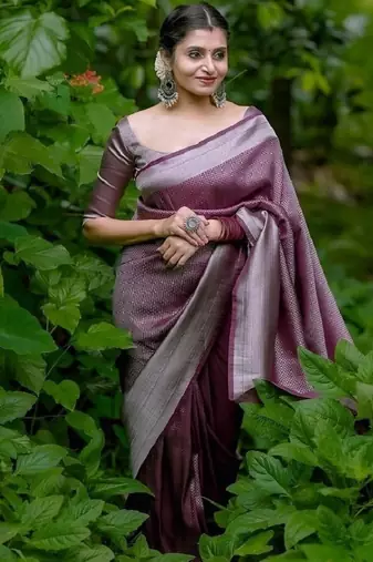 maroon silver silk blend banarasi saree with unstitched blouse piece