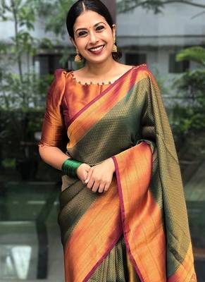 green maroon silk blend banarasi saree with unstitched blouse piece 1