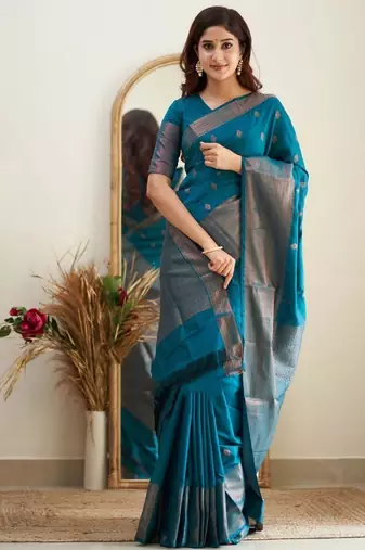 morpich silk blend banarasi saree with unstitched blouse piece