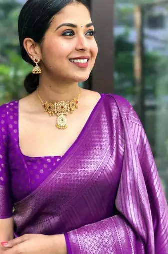 purple silk blend banarasi saree with unstitched blouse piece