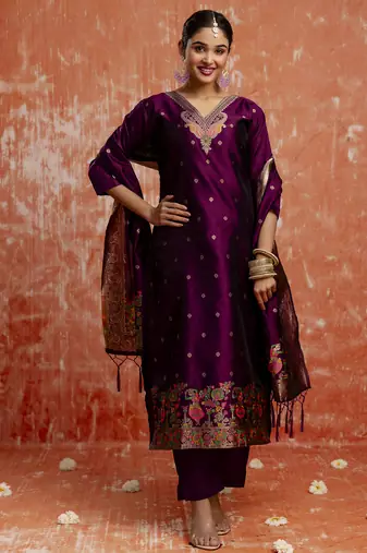 Purple women kurta pant dupatta set