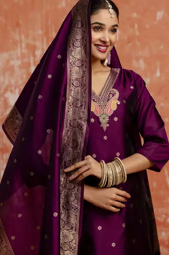 Purple women kurta pant dupatta set