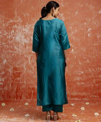 Green women kurta pant dupatta set 2