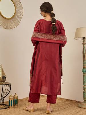 Maroon women kurta pant dupatta set 2