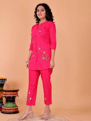  pink cotton embroidery co-ord set 3