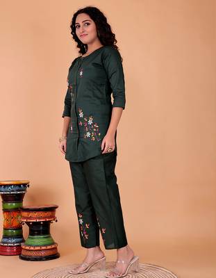  mehndi green cotton embroidery  co-ord set 2
