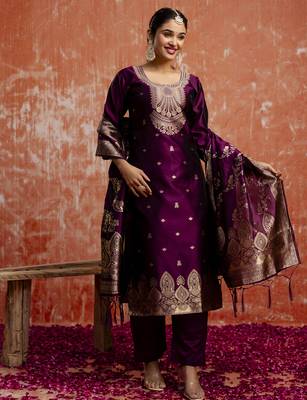 Purple women kurta pant dupatta set 1