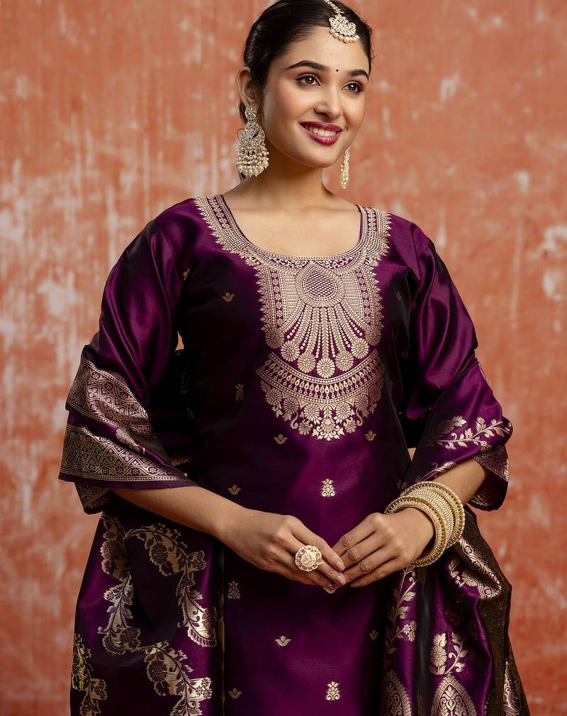 Purple women kurta pant dupatta set