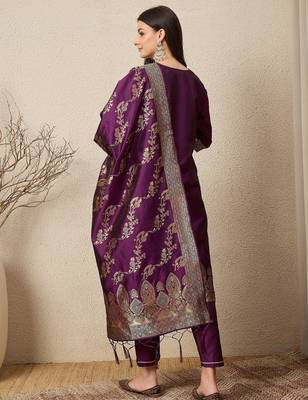 Purple women kurta pant dupatta set 2
