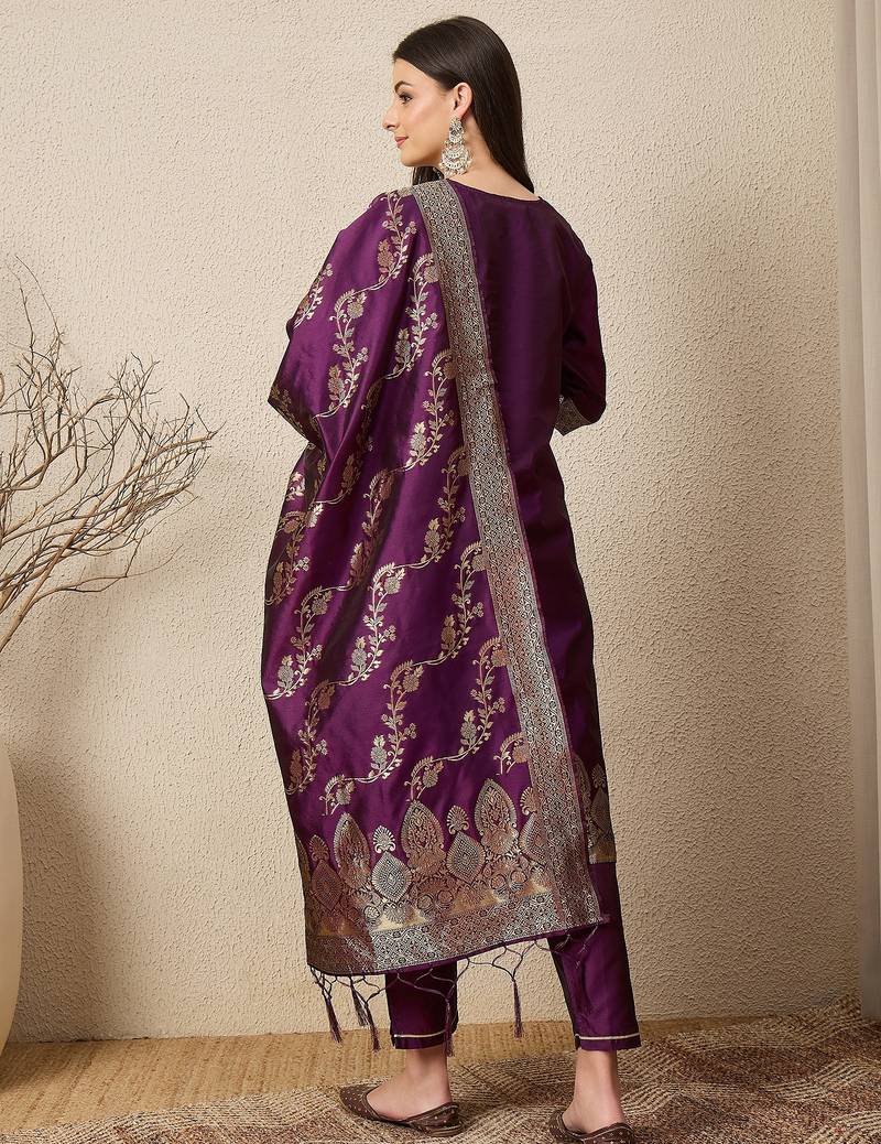 Purple women kurta pant dupatta set