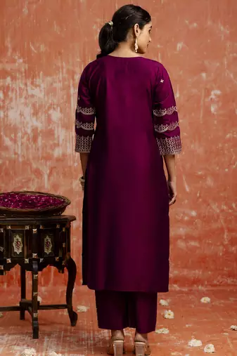 Purple women kurta pant dupatta set