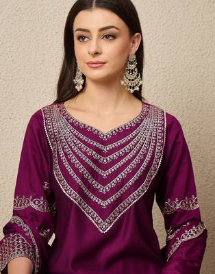 Purple women kurta pant dupatta set 3