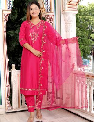 Pink women kurta pant dupatta set 1