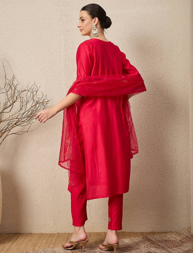 Pink women kurta pant dupatta set