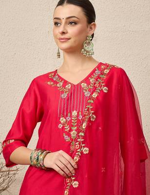 Pink women kurta pant dupatta set 3