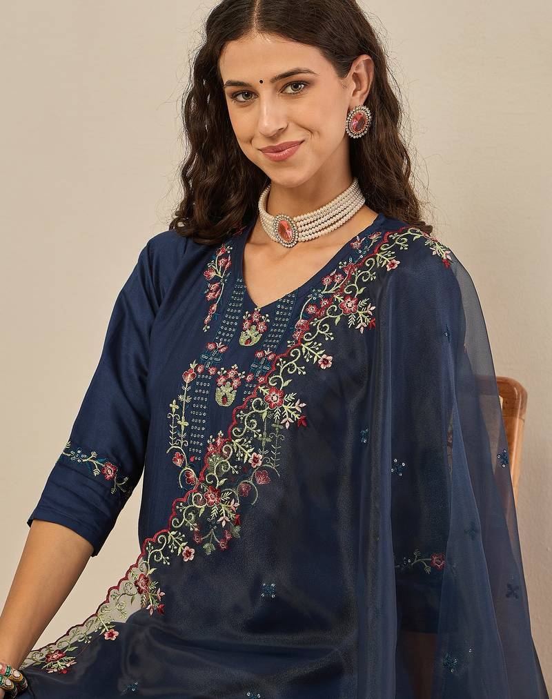 Blue women kurta pant dupatta set