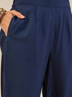 Blue women kurta pant dupatta set 4
