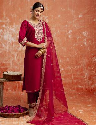 Maroon women kurta pant dupatta set 1