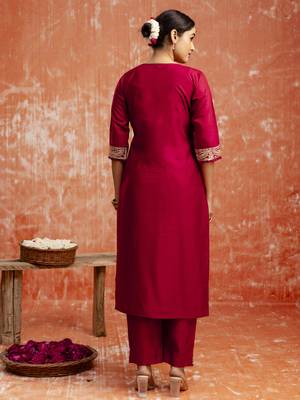 Maroon women kurta pant dupatta set 2