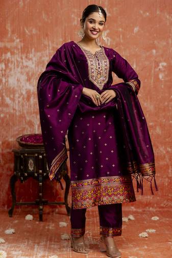 Purple women kurta pant dupatta set