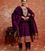 Purple women kurta pant dupatta set