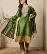 Green women kurta pant dupatta set