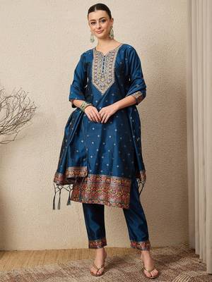 Blue women kurta pant dupatta set 1